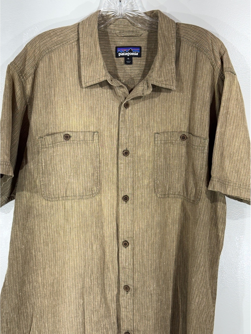 Patagonia XL Brown Striped Short Sleeve Button-Up Shirt